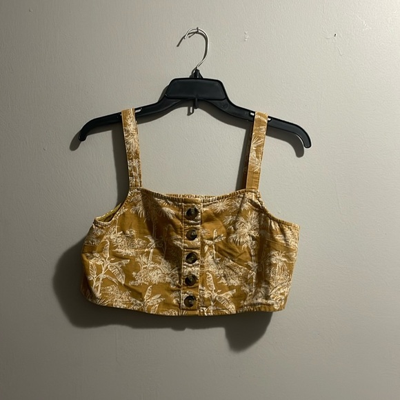 American Eagle Outfitters Tops - American Eagle Linen Floral Crop Top